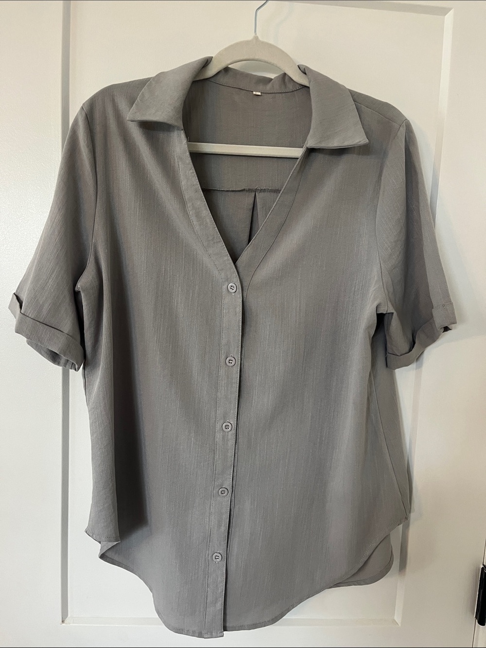 Womens Gray Button-Front Collared Shirt